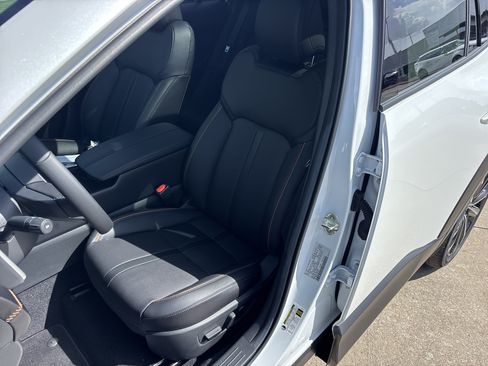 New 2026 MAZDA CX-50 AWD 2.5 S w/ Weather Package image 19