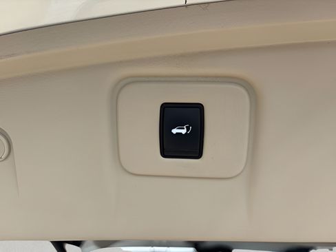 Used 2015 Nissan Murano SL AWD/4WD image 45
