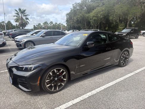 Used 2025 BMW 430i Coupe w/ M Sport Package RWD image 4