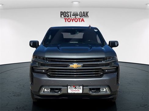 Used 2021 Chevrolet Silverado 1500 High Country w/ Z71 Off-Road Package image 2