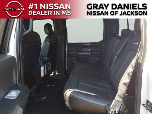 Used 2015 Ford F150 Platinum w/ Equipment Group 701A Luxury AWD/4WD image 25