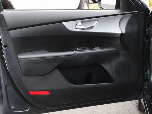 Used 2023 Kia Forte LXS image 14