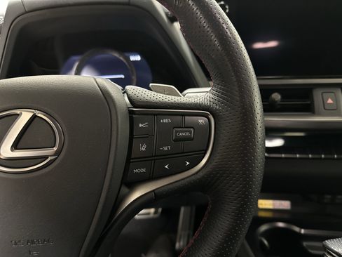 Certified 2023 Lexus UX 250h F Sport image 20