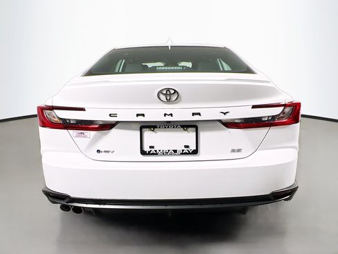 Used 2025 Toyota Camry SE w/ Multimedia Upgrade Package FWD image 6