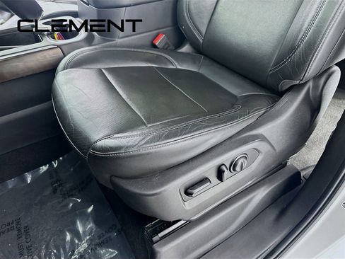 Used 2020 GMC Sierra 1500 SLT w/ SLT Premium Plus Package image 30