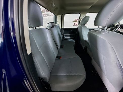 Used 2018 RAM 1500 Express w/ Express Value Package AWD/4WD image 28