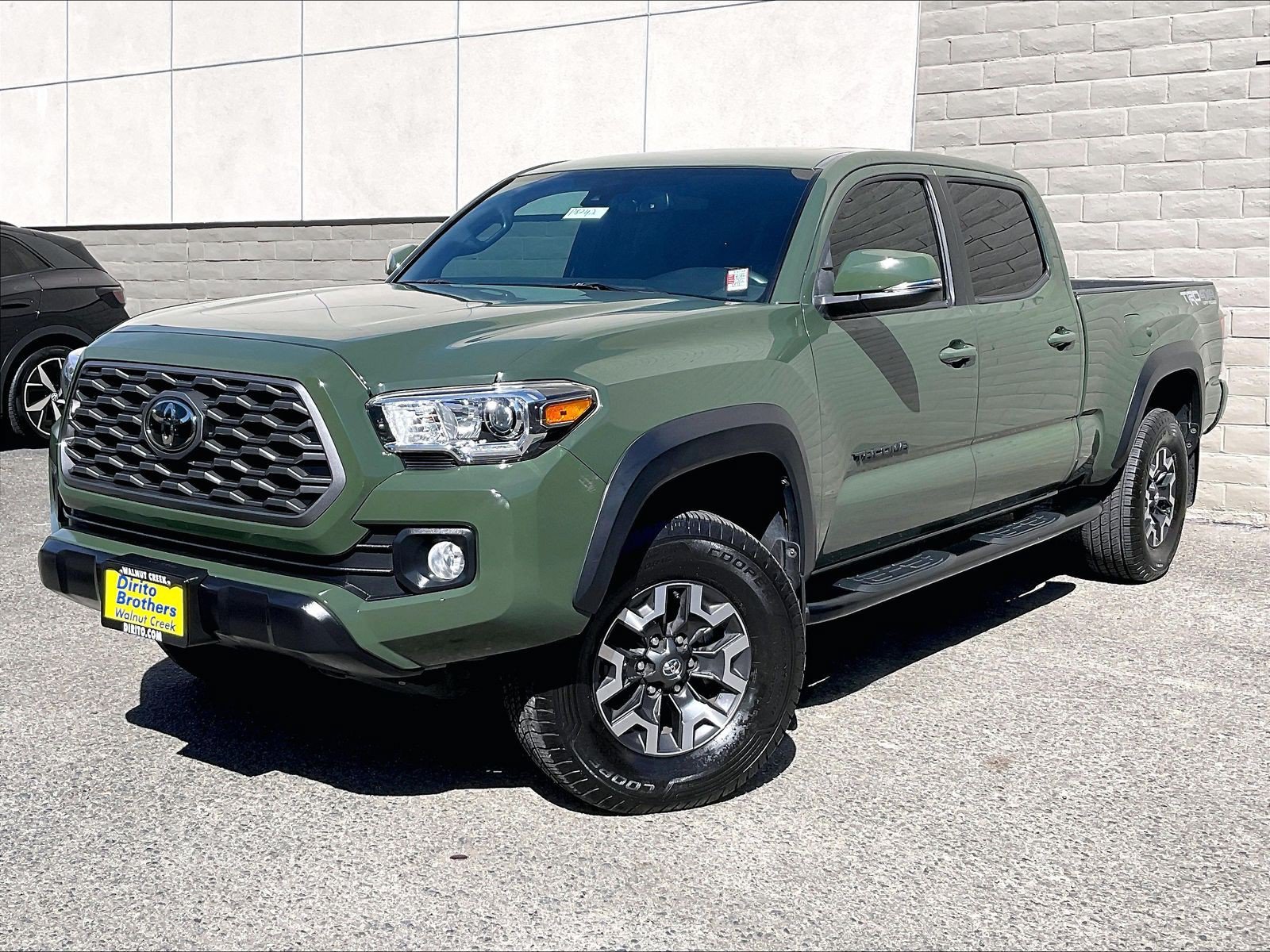 Used 2021 Toyota Tacoma TRD Off-Road w/ TRD Premium Off Road Package AWD/4WD image 12