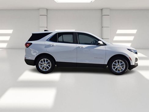 Used 2022 Chevrolet Equinox LT image 6