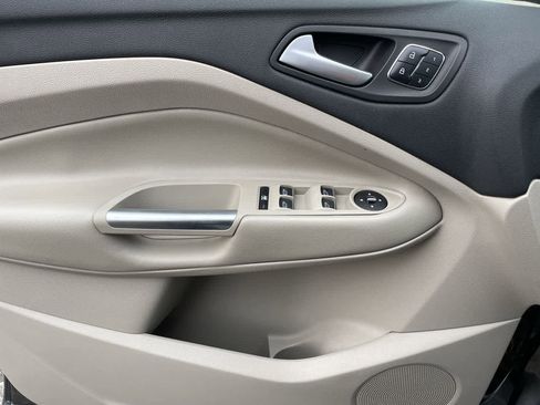 Used 2016 Ford Escape Titanium w/ Equipment Group 301A image 32