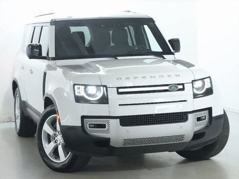 Used 2024 Land Rover Defender 130 S AWD/4WD image 2