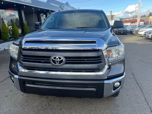 Used 2014 Toyota Tundra SR5 w/ SR5 Upgrade Package image 3
