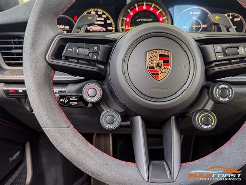 Used 2025 Porsche 911 GT3 RS RWD image 30