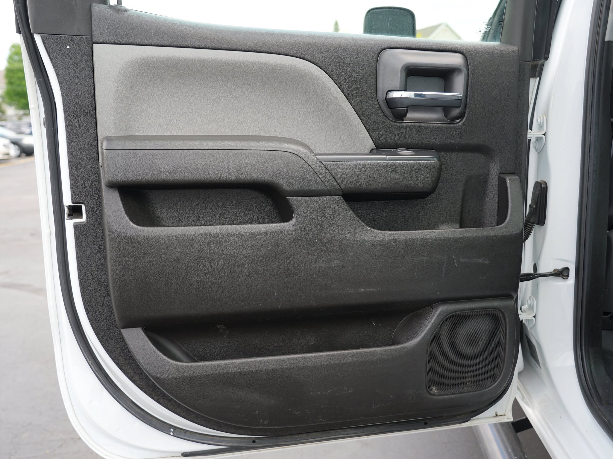 Used 2018 Chevrolet Silverado 3500 W/T AWD/4WD image 19