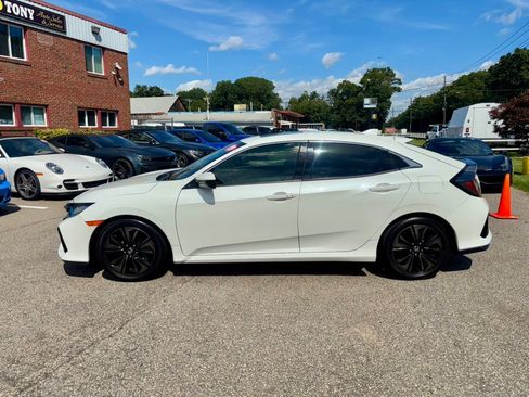 Used 2019 Honda Civic EX image 5