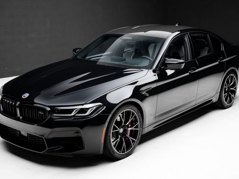 Used 2023 BMW M5 w/ Competition Package AWD/4WD image 5