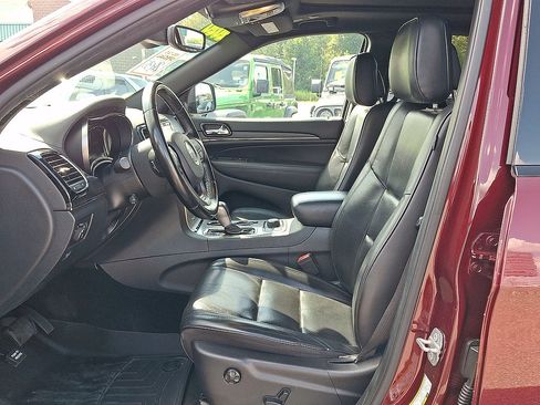 Used 2020 Jeep Grand Cherokee High Altitude AWD/4WD image 17