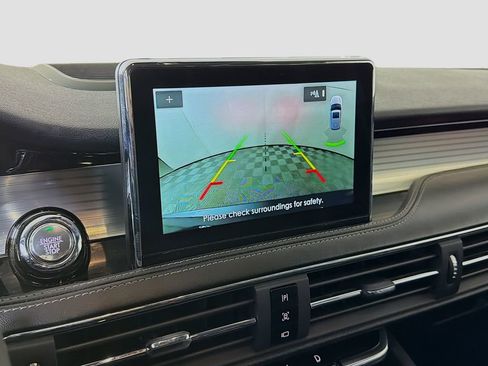 Used 2021 Lincoln Corsair FWD w/ Convenience Package image 18