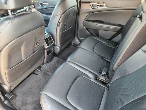 Used 2023 Kia Sportage EX FWD image 26