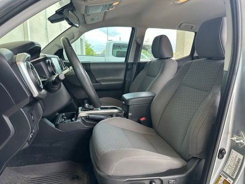 Used 2023 Toyota Tacoma SR5 w/ Technology Package image 13