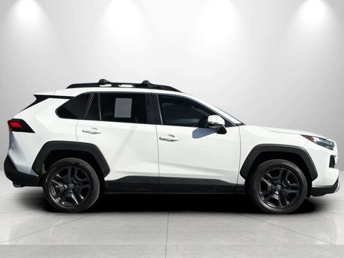 Used 2022 Toyota RAV4 Adventure AWD/4WD image 8
