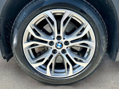 Used 2017 BMW X1 xDrive28i AWD/4WD image 30