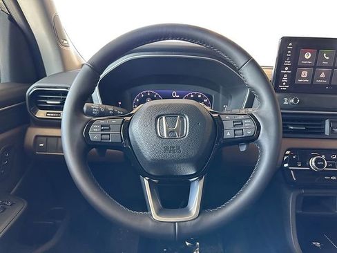 New 2026 Honda Pilot Touring image 13