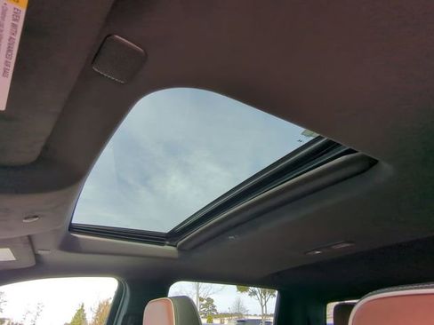 New 2026 GMC Sierra 2500 Denali Ultimate image 35