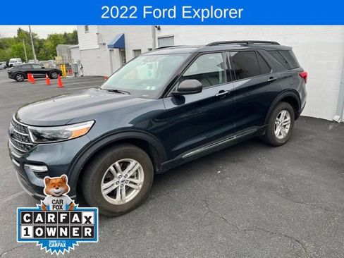 Certified 2022 Ford Explorer XLT w/ Equipment Group 202A AWD/4WD image 1