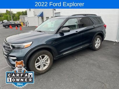 Certified 2022 Ford Explorer XLT w/ Equipment Group 202A