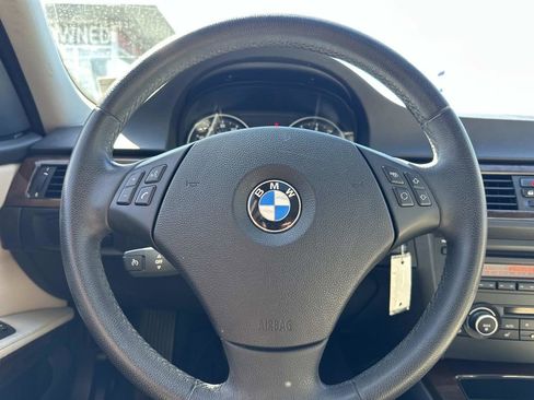 Used 2010 BMW 328i Sedan RWD image 20