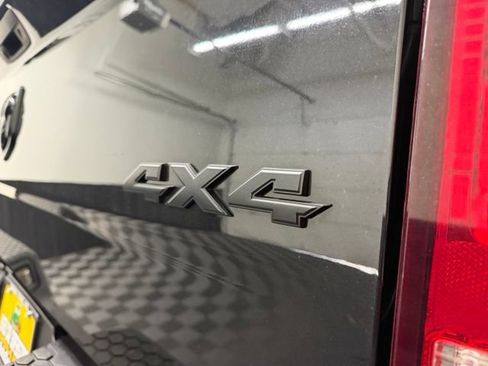 Used 2018 RAM 1500 Big Horn AWD/4WD image 36