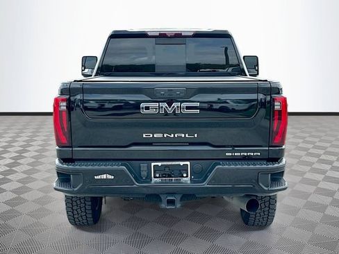 Used 2024 GMC Sierra 2500 Denali Ultimate AWD/4WD image 6