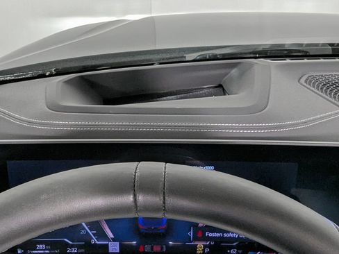 Used 2025 BMW 430i xDrive Convertible w/ M Sport Package AWD/4WD image 24