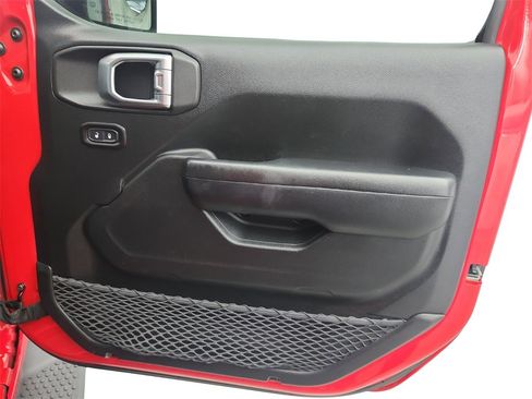 Used 2019 Jeep Wrangler Unlimited Sport S image 23