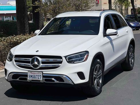 Used 2020 Mercedes-Benz GLC 300 4MATIC image 10