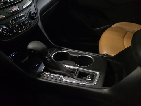 Used 2023 Chevrolet Equinox LT image 26