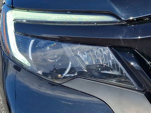 Used 2021 Honda Passport Sport image 9