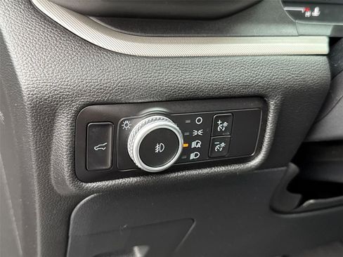 Certified 2023 Ford Explorer XLT w/ Equipment Group 202A RWD image 29