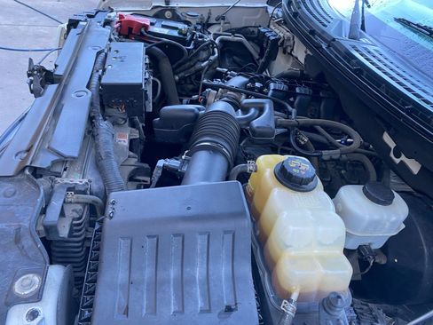 Used 2013 Ford F150 XL w/ Mid Equipment Group RWD image 37
