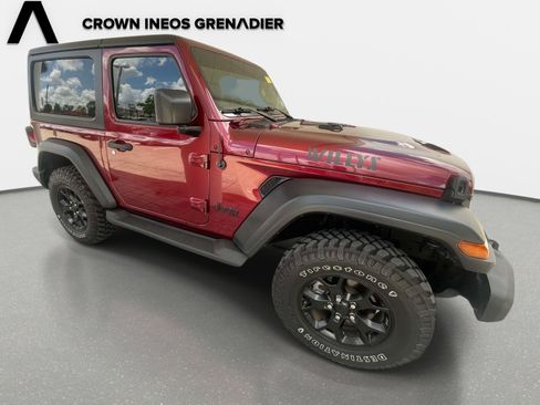 Used 2021 Jeep Wrangler Sport AWD/4WD image 7