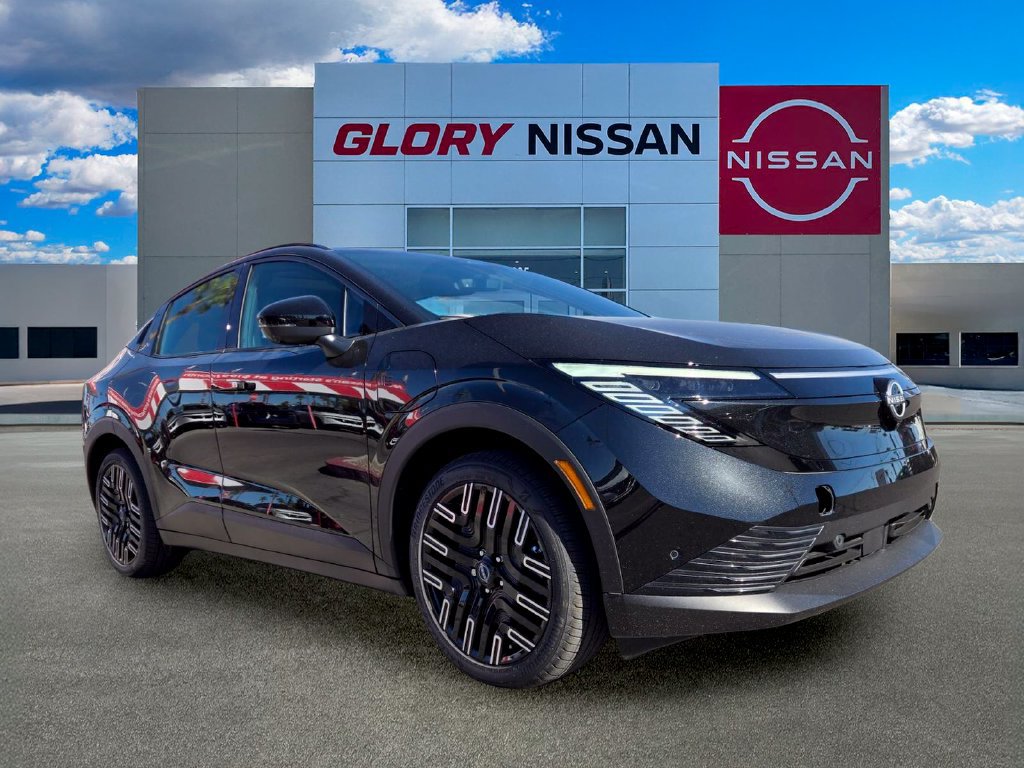 New 2026 Nissan Leaf Platinum+ w/ Cargo Package (Platinum+) FWD image 2