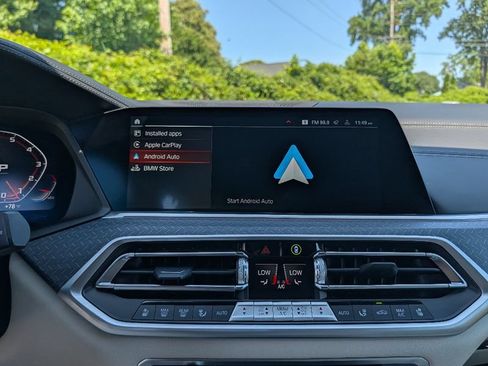 Used 2022 BMW X5 M50i w/ Executive Package AWD/4WD image 30