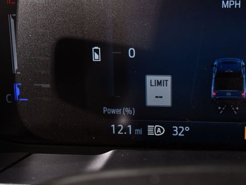 New 2026 Ford Maverick Lariat image 26