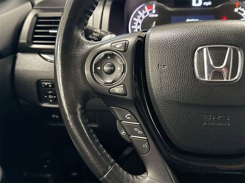 Certified 2017 Honda Pilot Elite image 27