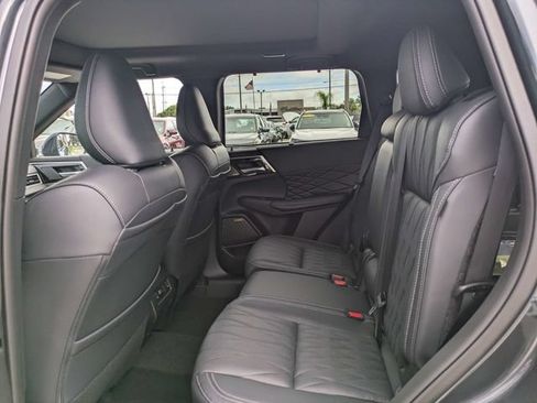 New 2026 Mitsubishi Outlander SEL Black Edition FWD image 14