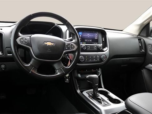 Used 2019 Chevrolet Colorado LT w/ LT Convenience Package image 15