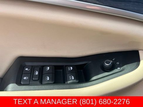 Used 2024 Jeep Grand Cherokee Limited 4xe AWD/4WD image 16