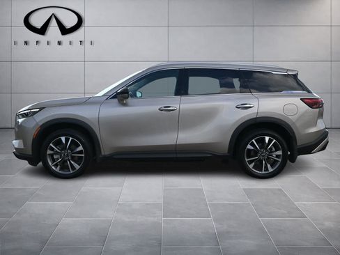 Certified 2023 INFINITI QX60 Luxe w/ Cargo Package FWD image 4