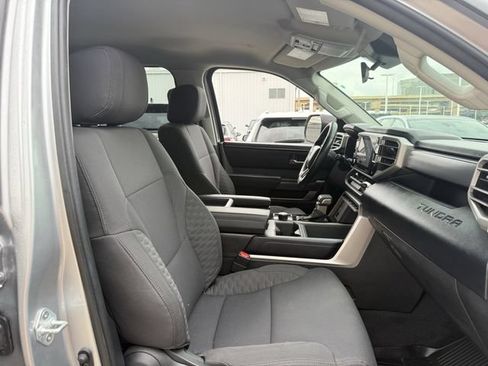 Used 2024 Toyota Tundra SR5 AWD/4WD image 30