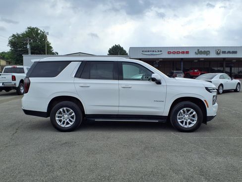 Used 2025 Chevrolet Tahoe LT AWD/4WD image 21